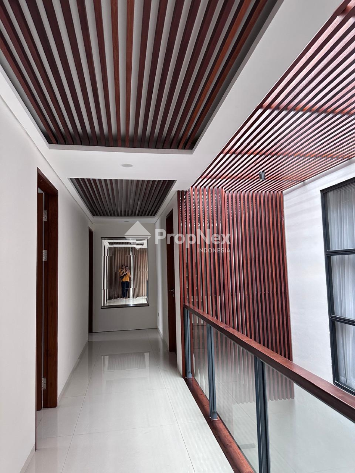 Pakuwon Indah — foto 4